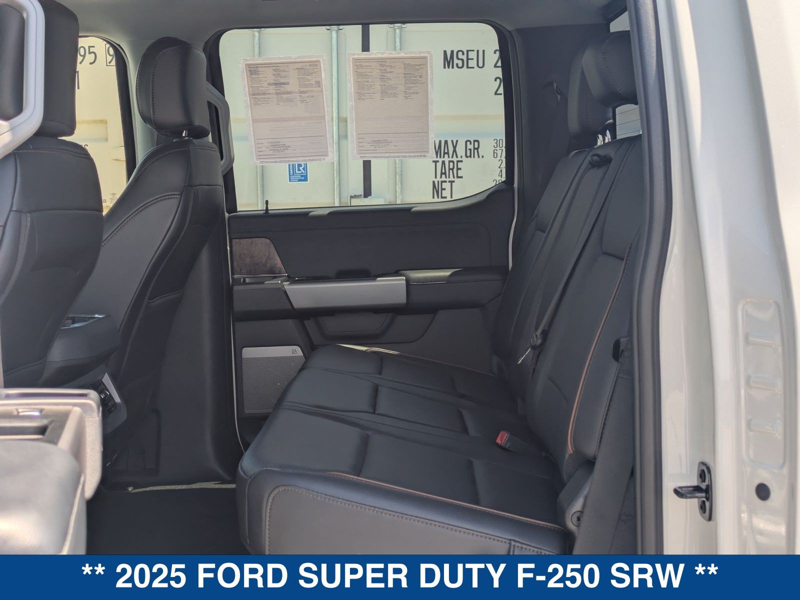 Certified 2025 Ford F250 Lariat w/ Lariat Ultimate Package AWD/4WD image 16