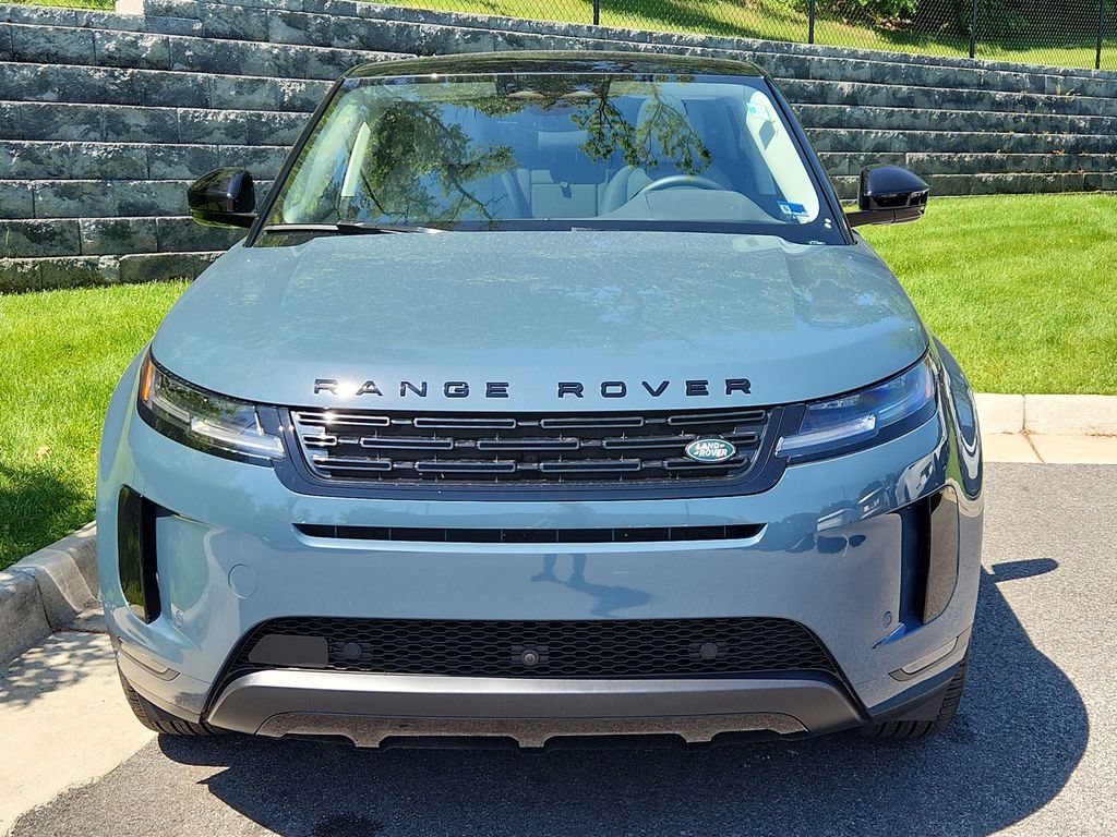 Used 2025 Land Rover Range Rover Evoque S AWD/4WD image 8