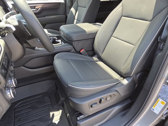New 2026 GMC Yukon Elevation w/ Elevation Premium Package AWD/4WD image 39