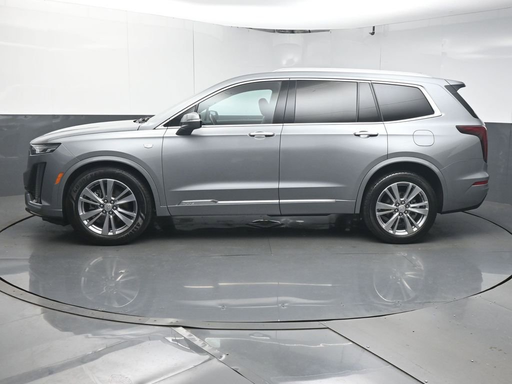 Used 2024 Cadillac XT6 Premium Luxury image 5