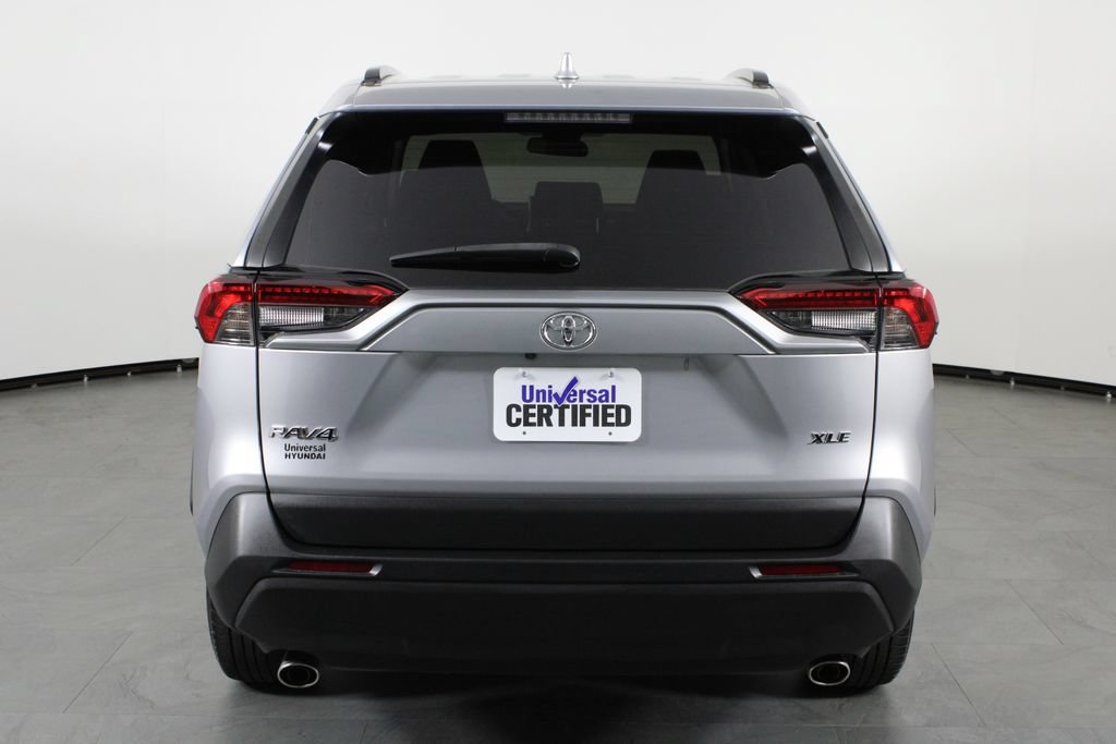 Used 2023 Toyota RAV4 XLE w/ Convenience Package FWD image 10