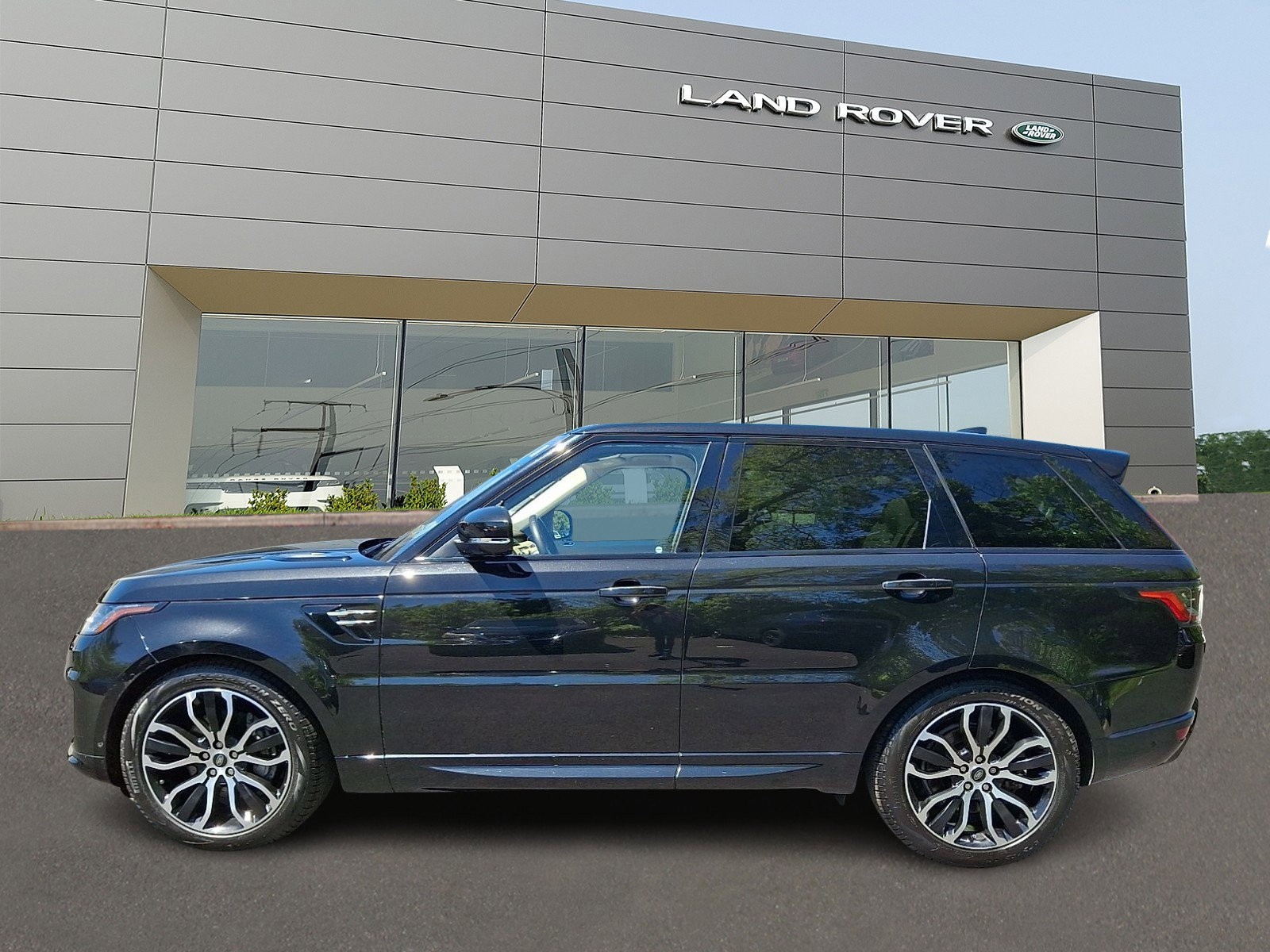 Used 2021 Land Rover Range Rover Sport HSE Silver Edition AWD/4WD image 6