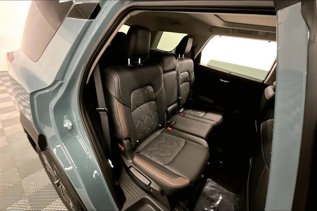New 2026 Nissan Pathfinder Platinum AWD/4WD image 36