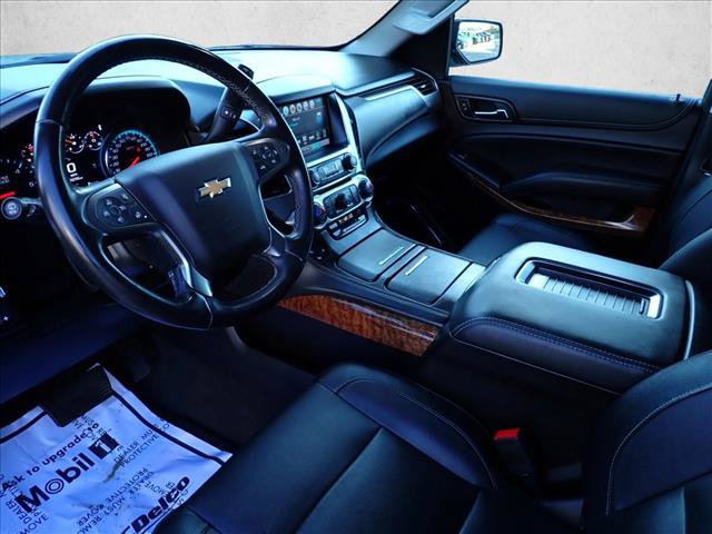 Used 2020 Chevrolet Suburban Premier AWD/4WD image 14