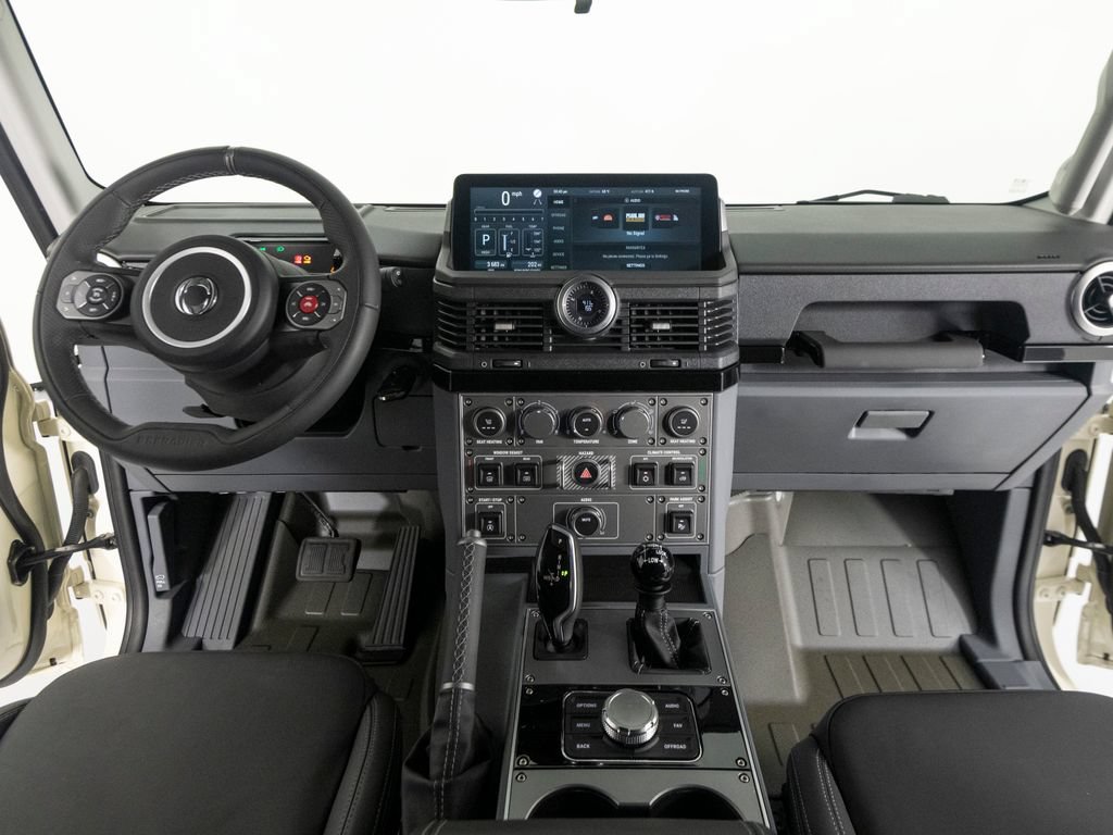 Used 2025 INEOS Grenadier Fieldmaster Edition AWD/4WD image 36
