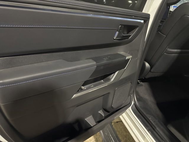 Used 2025 Toyota Tundra Platinum image 17