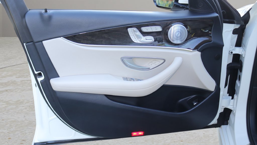Used 2020 Mercedes-Benz E 350 Sedan image 9