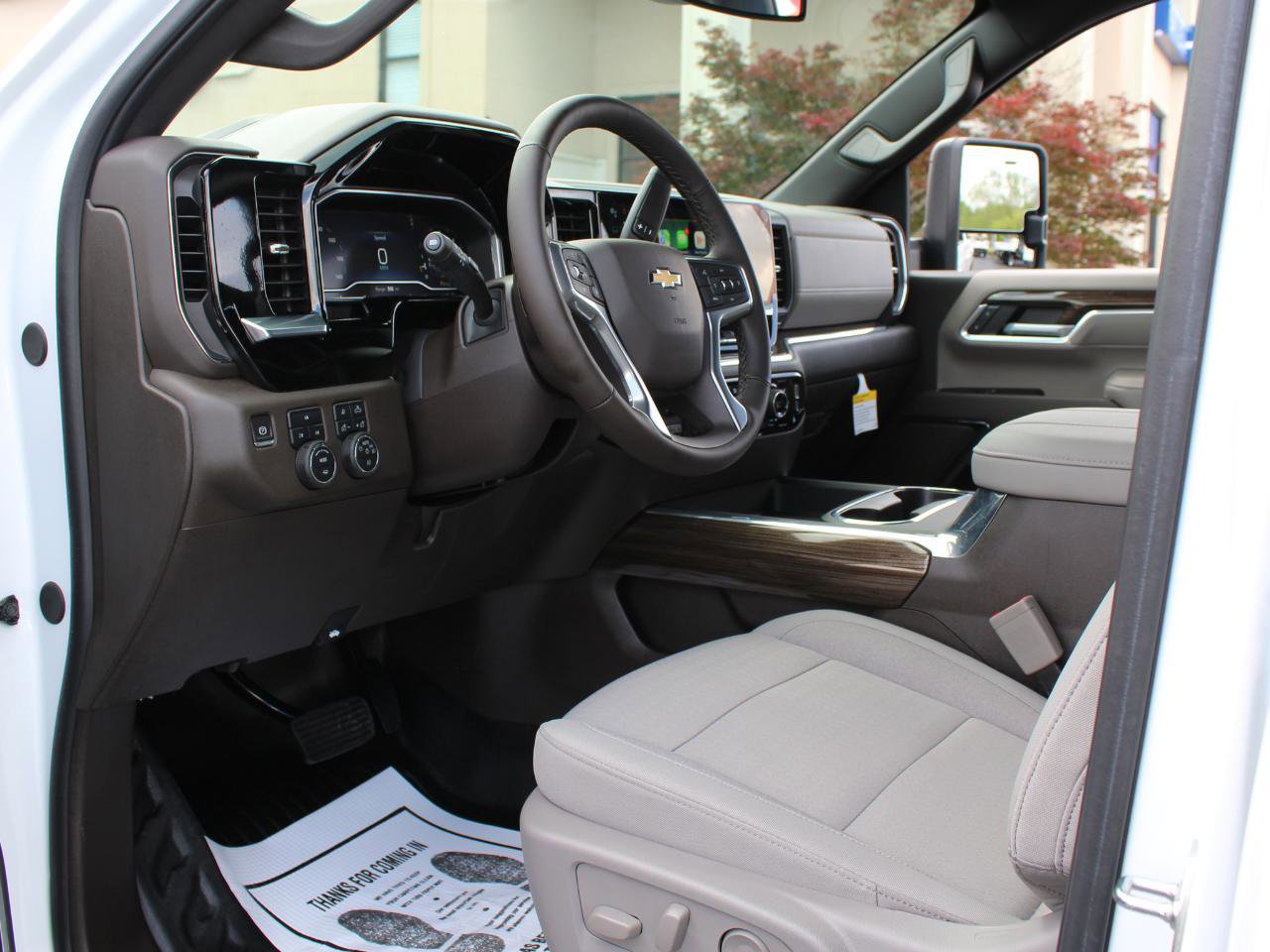 Used 2024 Chevrolet Silverado 2500 LT w/ Safety Package image 37