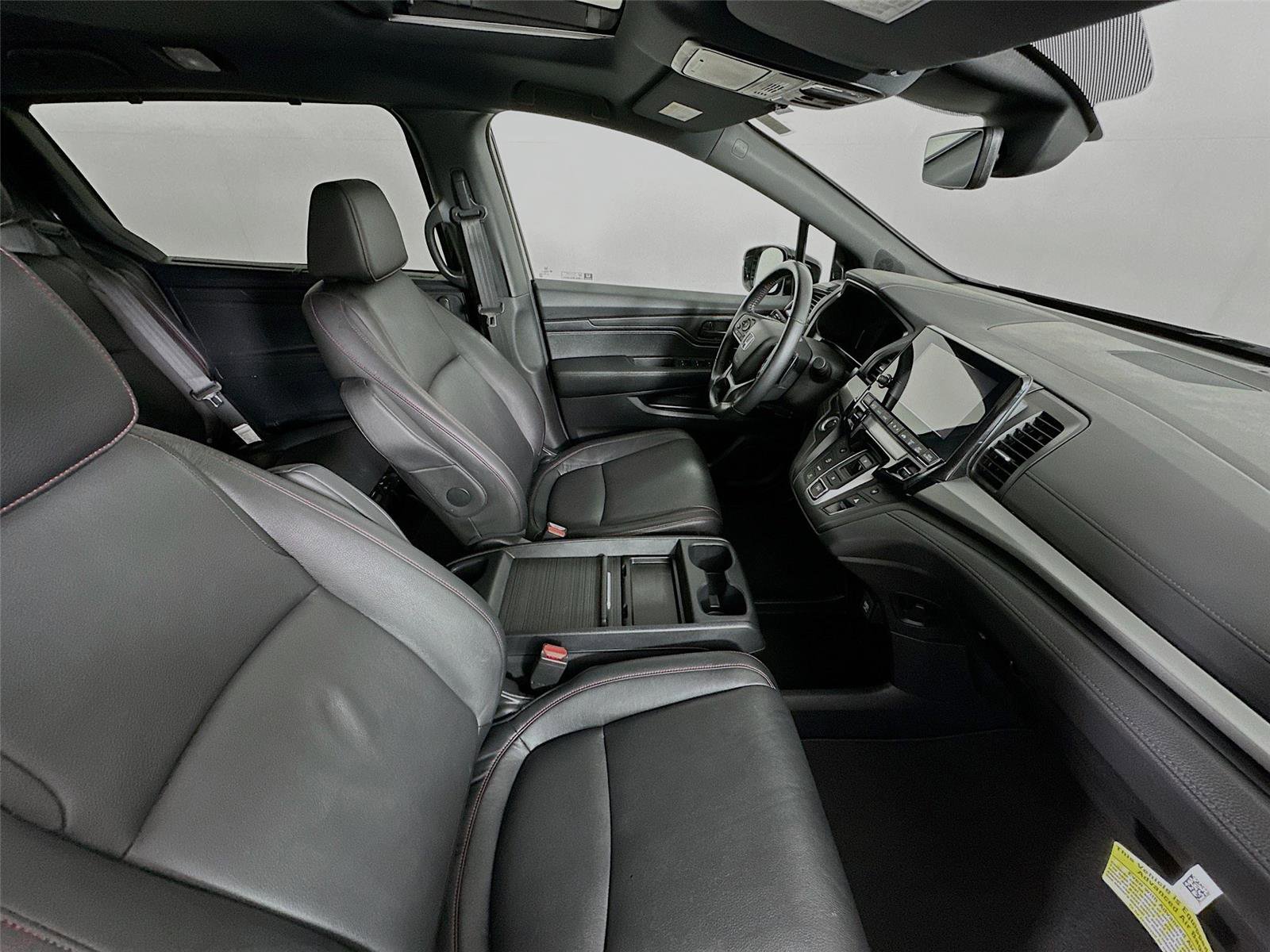 Used 2024 Honda Odyssey Sport image 29