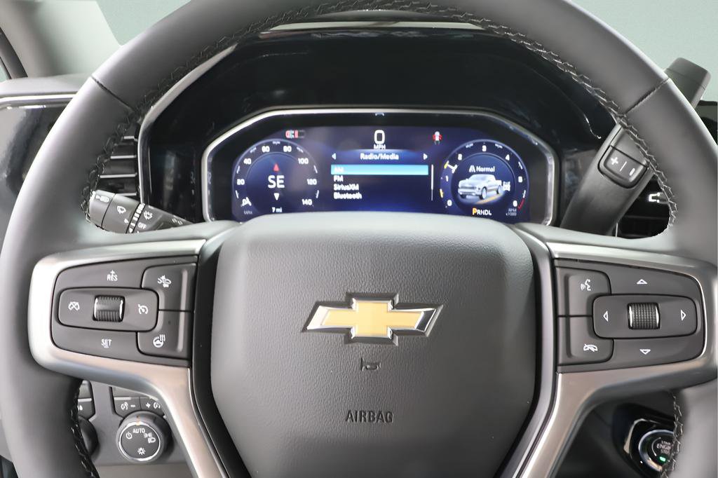 New 2026 Chevrolet Silverado 1500 LT w/ Z71 Off-Road Package AWD/4WD image 11