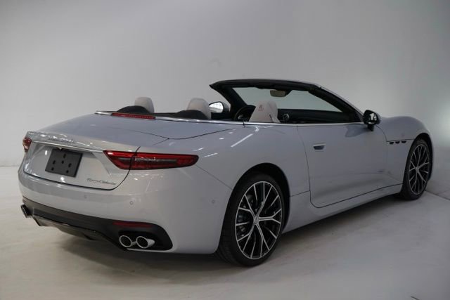 New 2026 Maserati GranCabrio Modena image 7