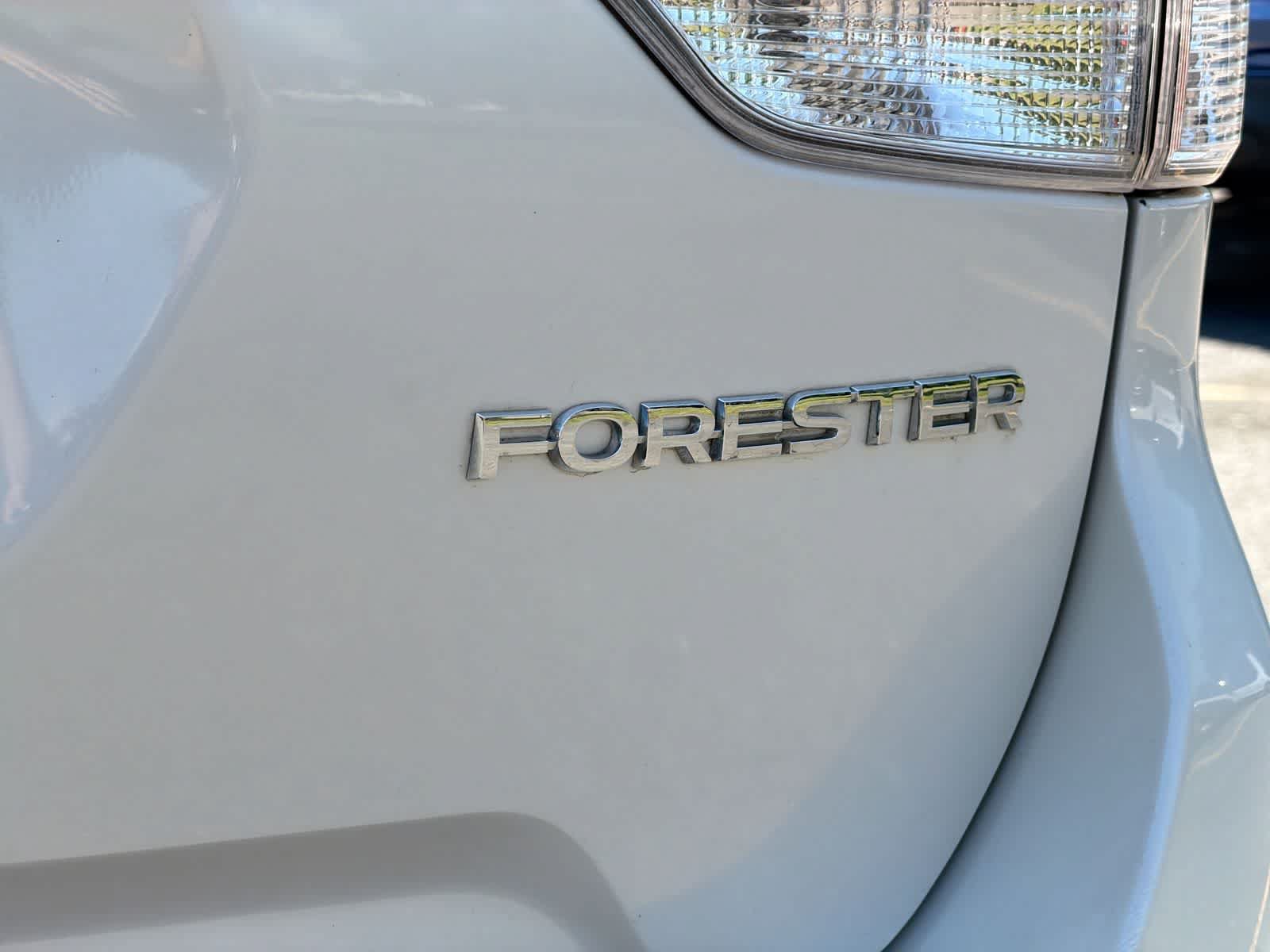 Used 2020 Subaru Forester Limited AWD/4WD image 13