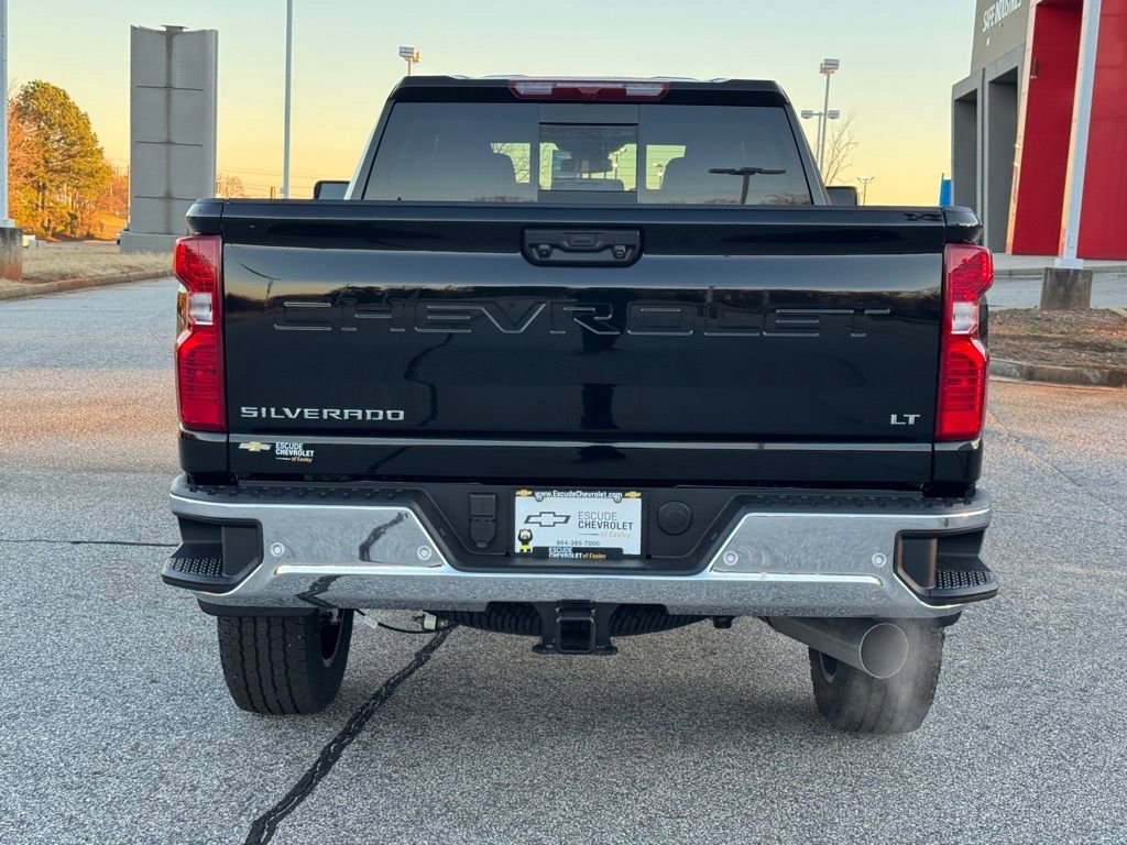 New 2026 Chevrolet Silverado 2500 LT w/ Safety Package AWD/4WD image 4