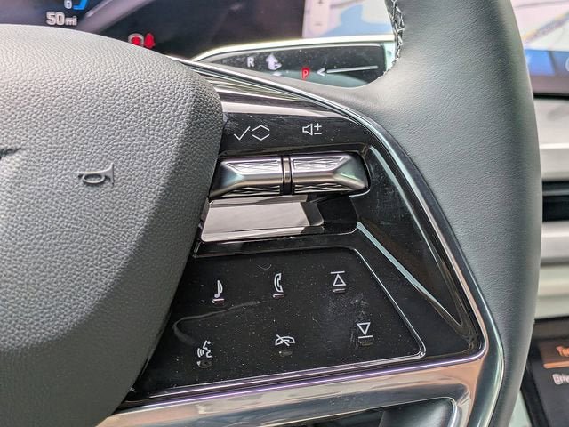 New 2026 Cadillac Vistiq Sport w/ LPO, Floor Liner Package AWD/4WD image 32