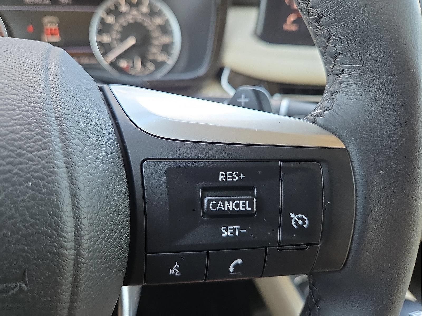 Used 2025 INFINITI QX60 Pure FWD image 18