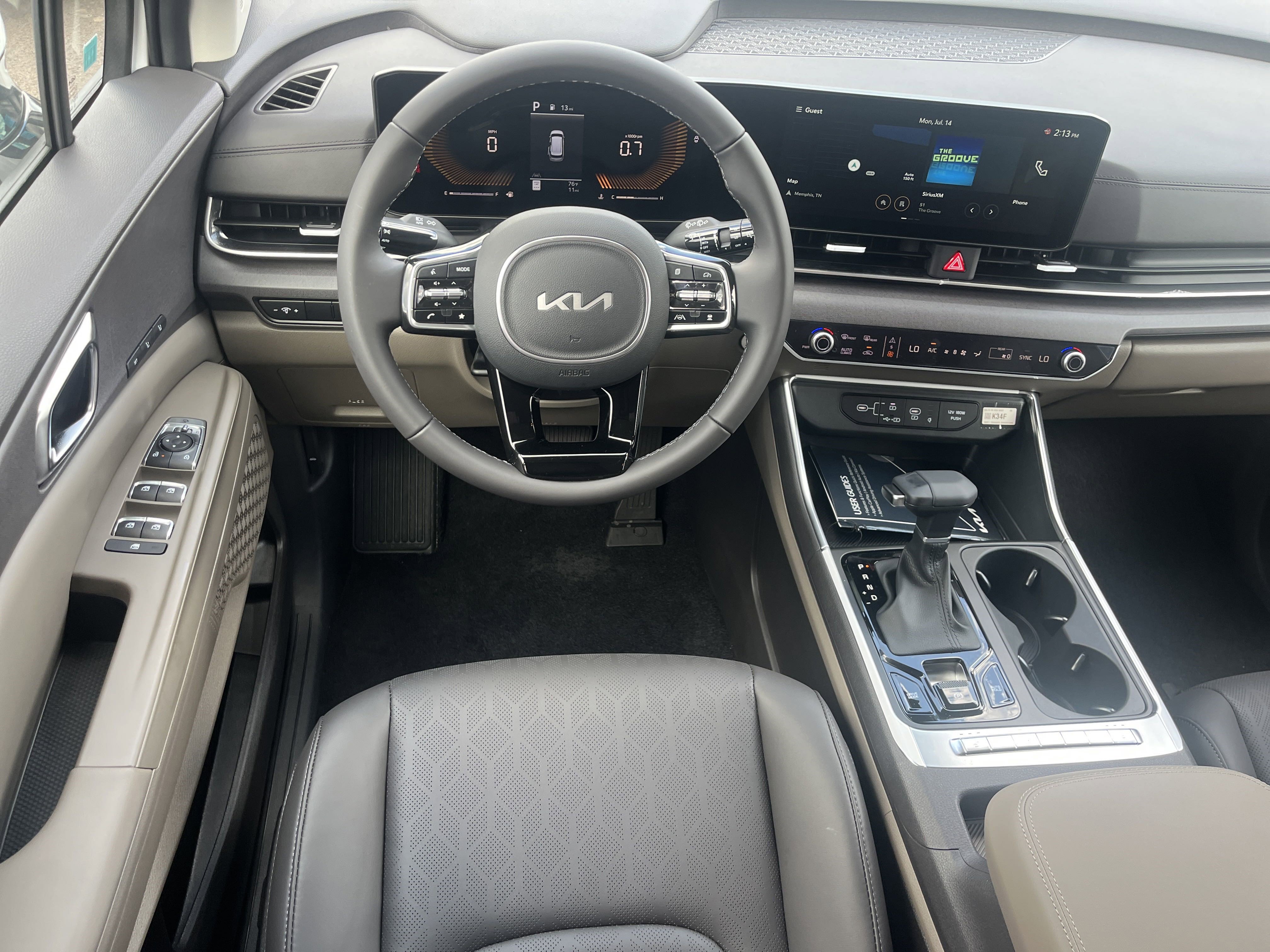 New 2026 Kia Carnival EX image 7