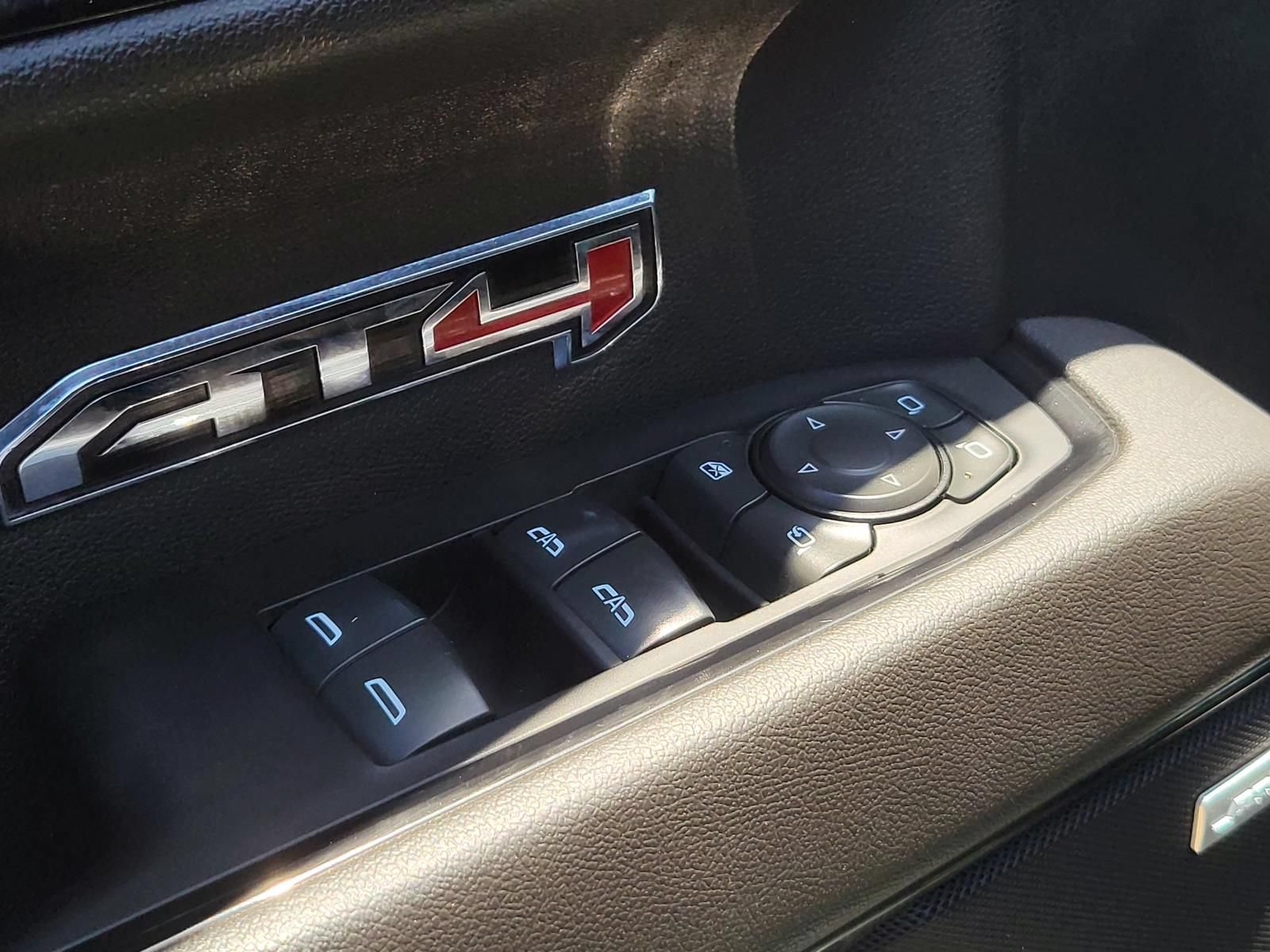 Used 2022 GMC Sierra 1500 AT4 w/ AT4 Premium Package AWD/4WD image 16