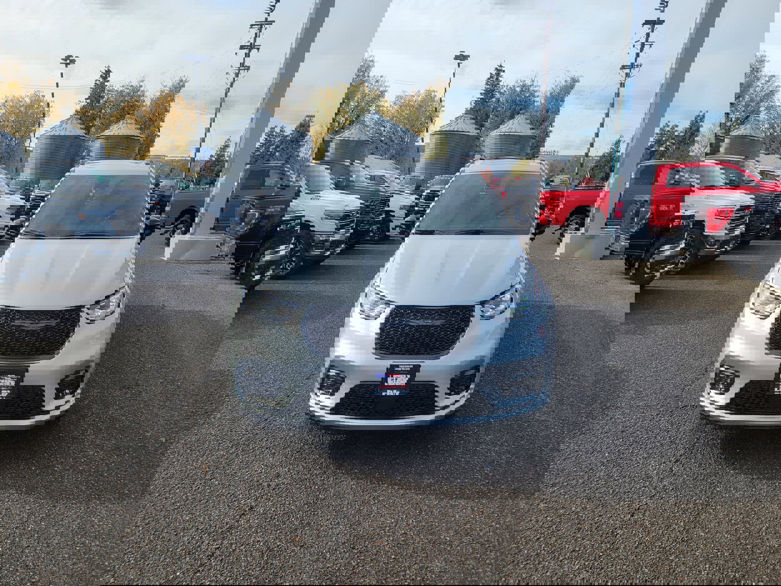 New 2026 Chrysler Pacifica Limited w/ S Appearance Package image 17