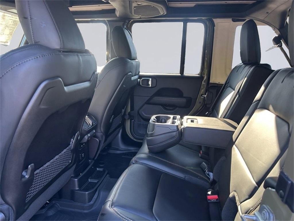 New 2025 Jeep Wrangler Unlimited Rubicon 392 image 16