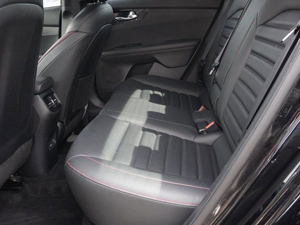 Used 2022 Kia Forte GT w/ GT2 Package FWD image 32