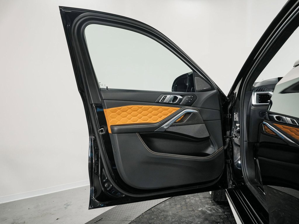 Used 2024 BMW X6 M Competition w/ Executive Package image 10