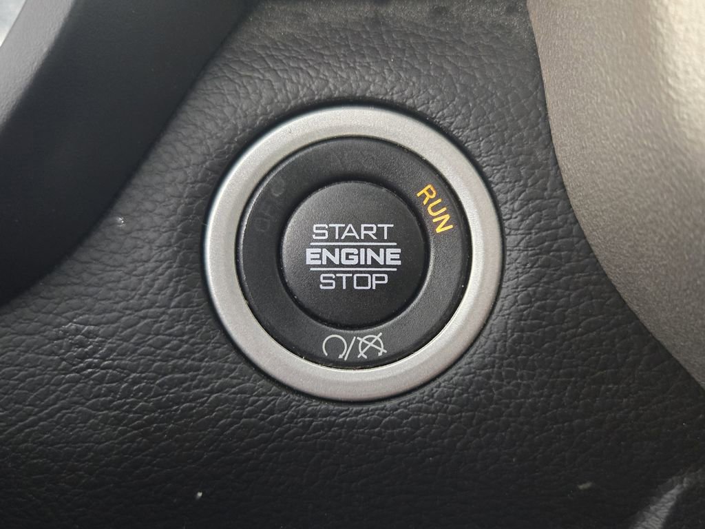 Used 2023 RAM 3500 Laramie AWD/4WD image 21