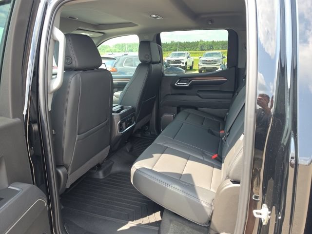 Used 2025 GMC Sierra 1500 Denali w/ Denali Reserve Package AWD/4WD image 10