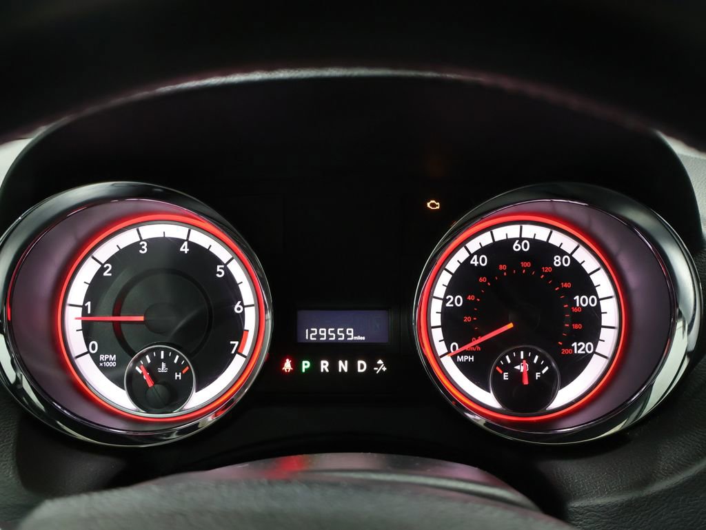 Used 2018 Dodge Grand Caravan SXT image 40