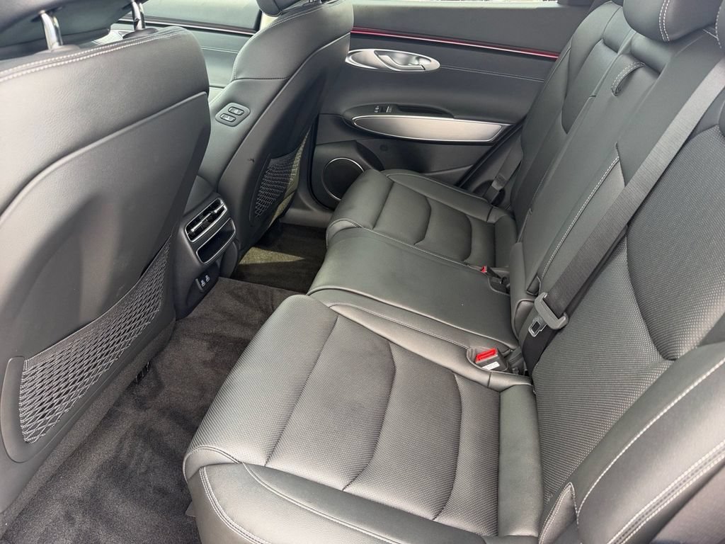 New 2026 Genesis GV70 2.5T Select AWD/4WD image 14