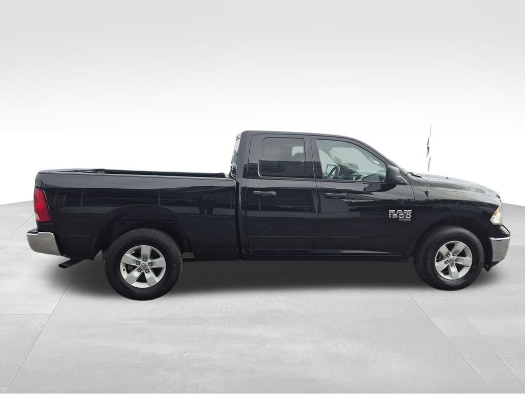 Used 2024 RAM 1500 Classic SLT image 10