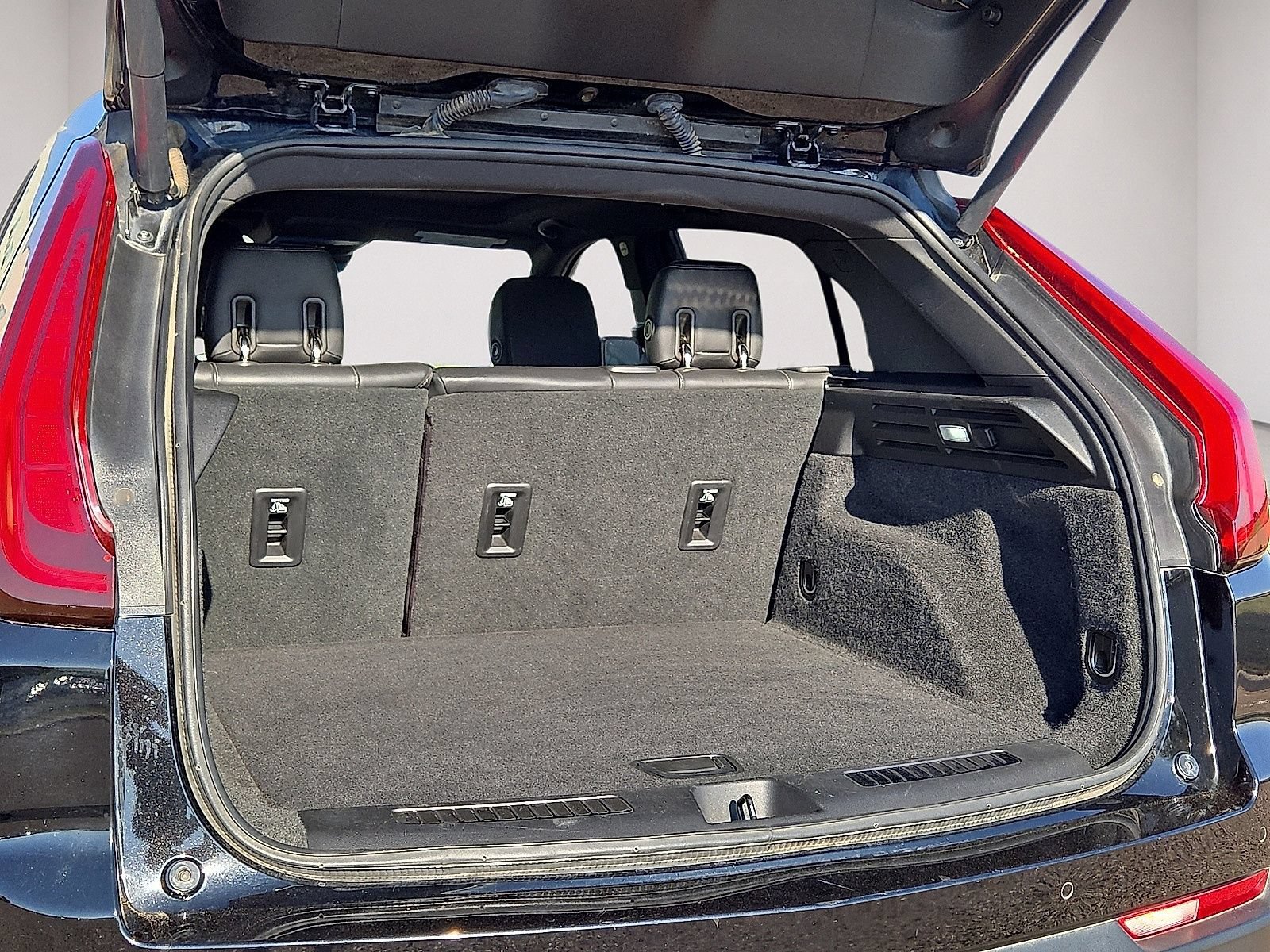 Used 2019 Cadillac XT4 Premium Luxury FWD image 15