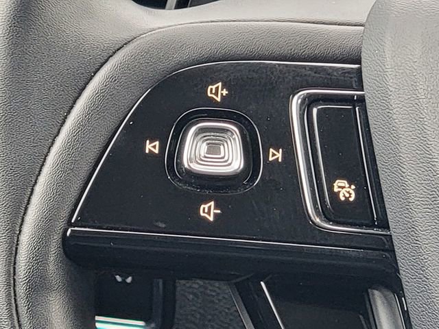 Certified 2024 Lincoln Corsair AWD w/ Equipment Group 101A image 32