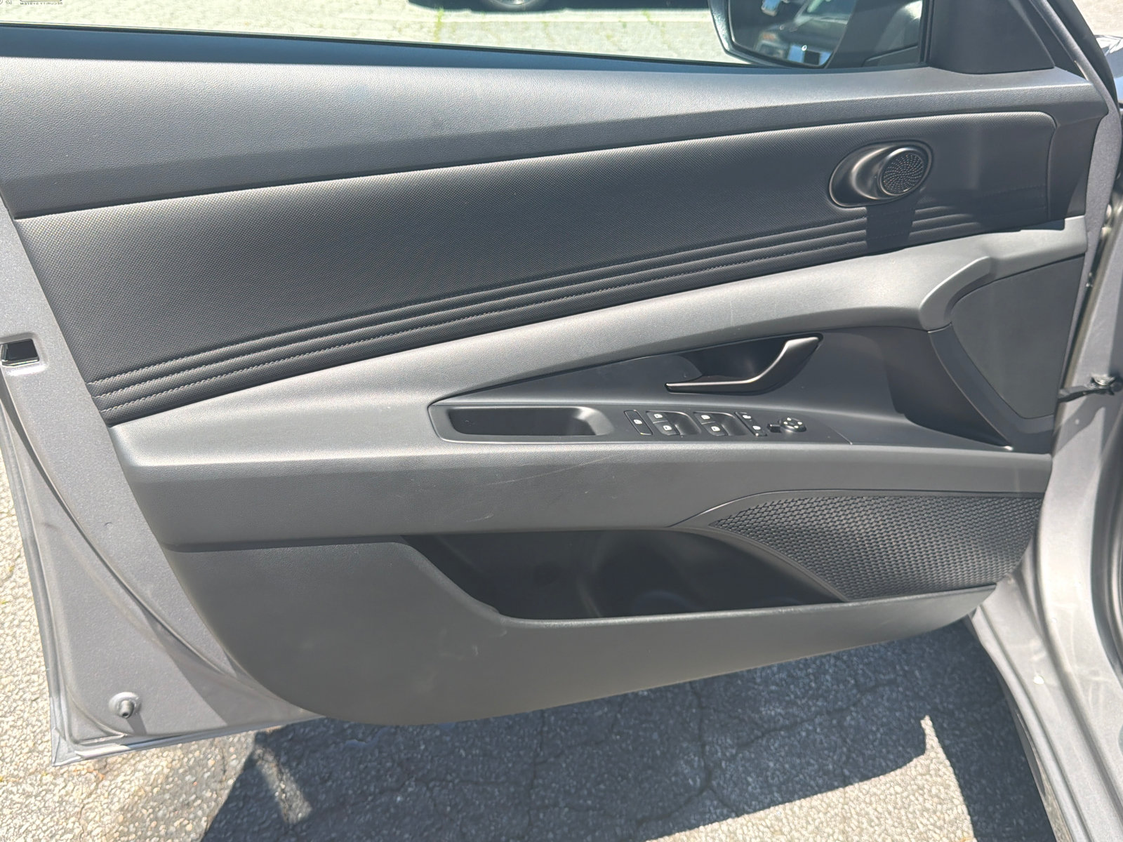 Certified 2026 Hyundai Elantra SEL FWD image 11