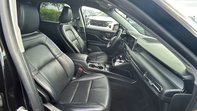 Used 2022 Lincoln Corsair FWD w/ Equipment Group 101A image 11