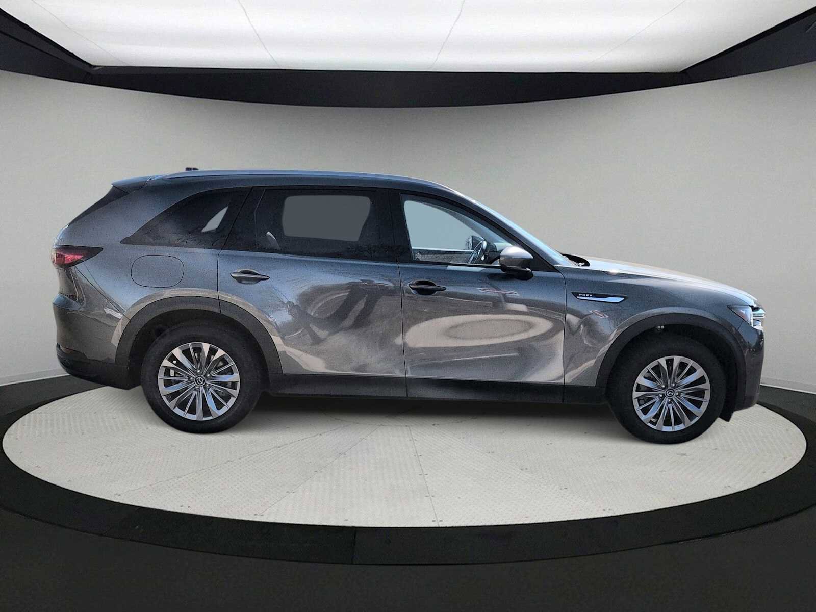 Used 2024 MAZDA CX-90 Plug-In Hybrid w/ Preferred image 9