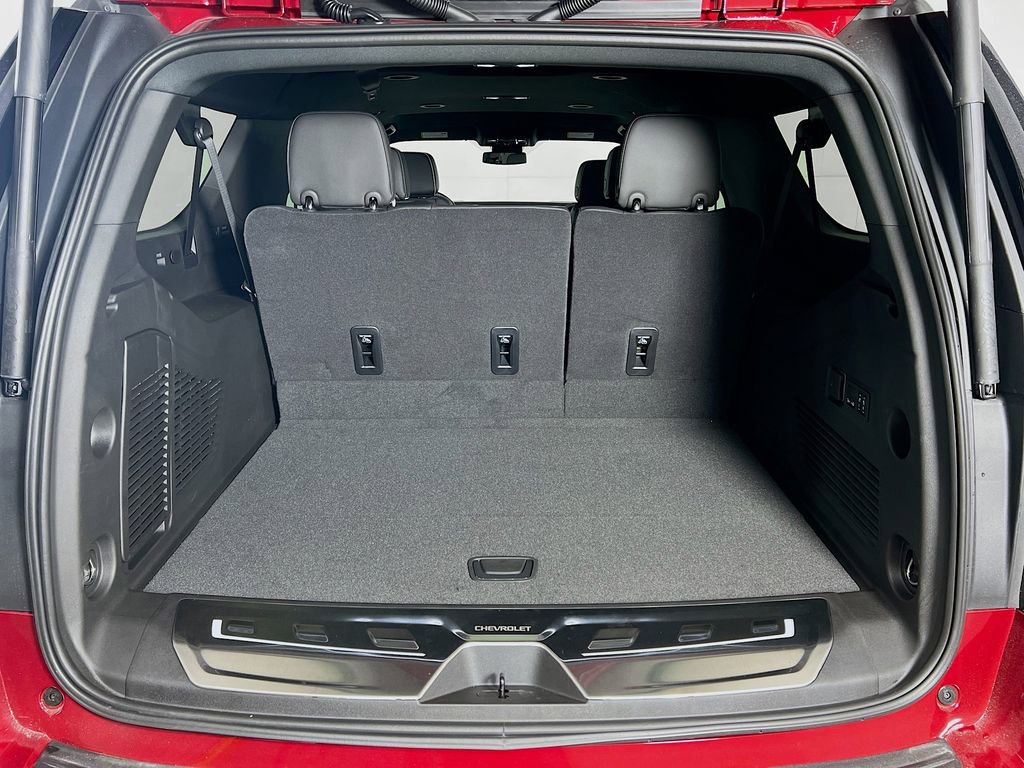 New 2026 Chevrolet Suburban Premier w/ LPO, Illumination Package image 27
