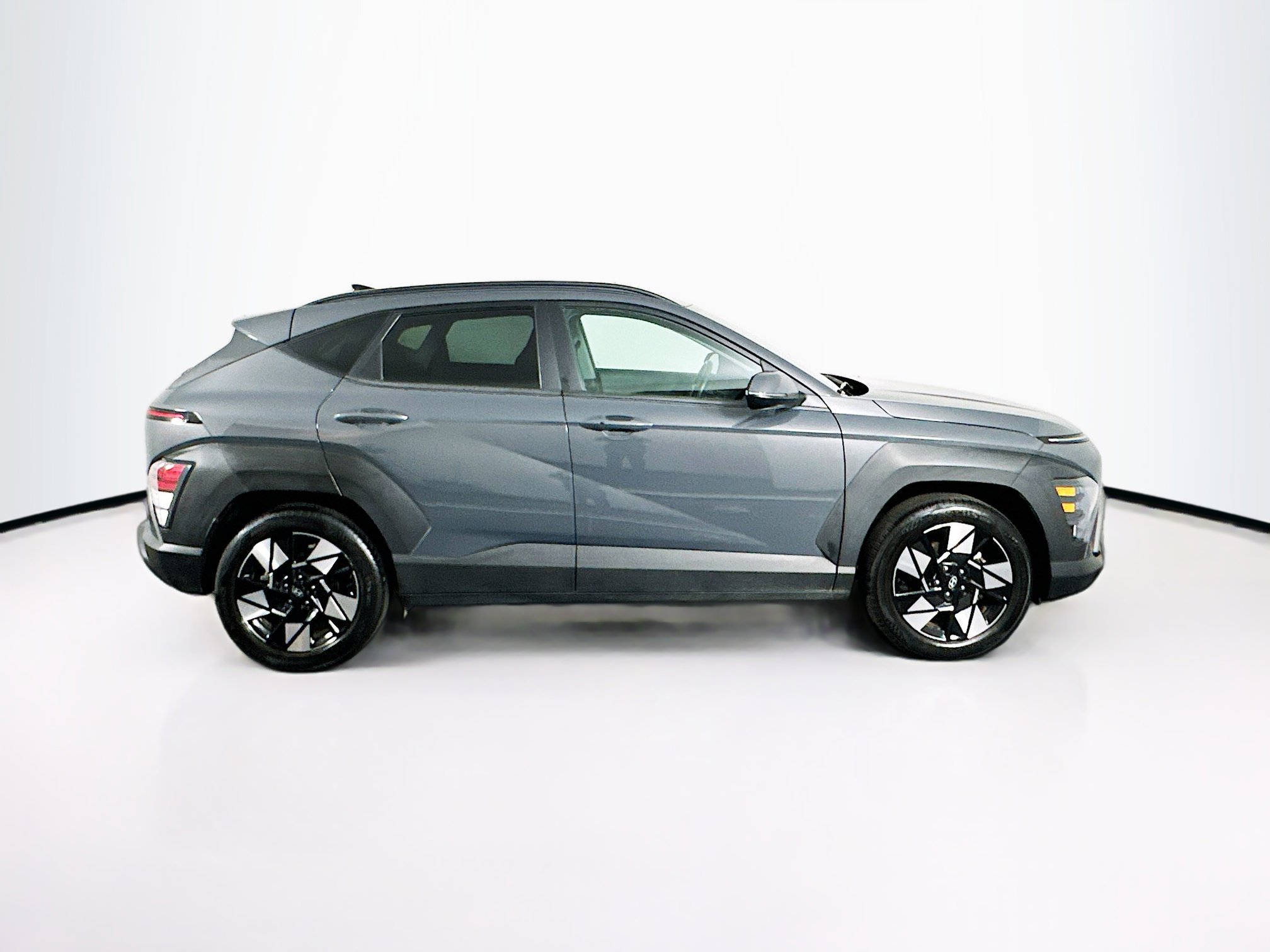 Used 2025 Hyundai Kona SEL image 10