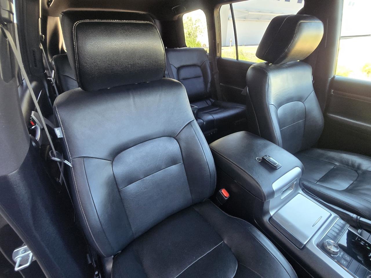 Used 2020 Toyota Land Cruiser Heritage Edition image 10