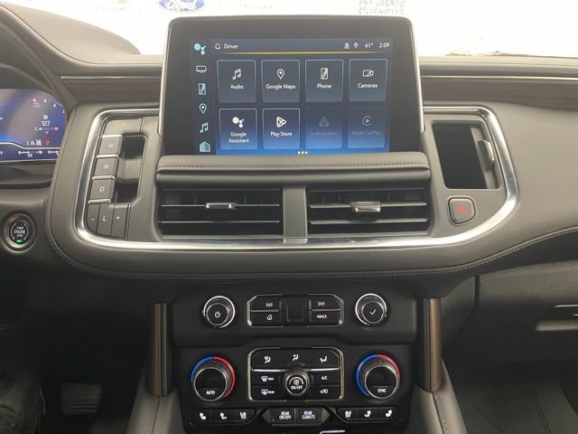 Certified 2024 Chevrolet Suburban High Country image 3