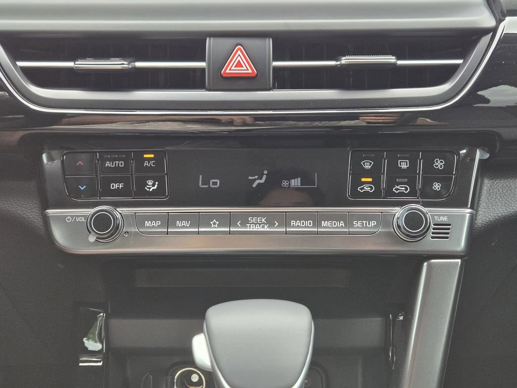 New 2026 Kia Seltos S FWD image 16