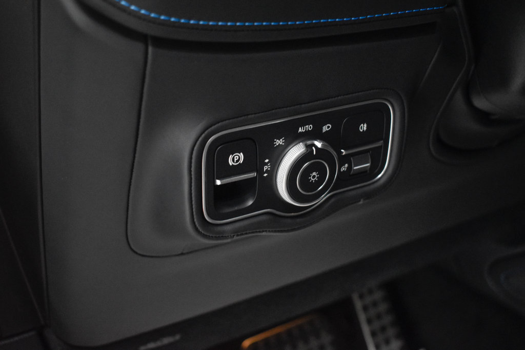 Certified 2025 Mercedes-Benz G 580 w/ EQ Technology image 19