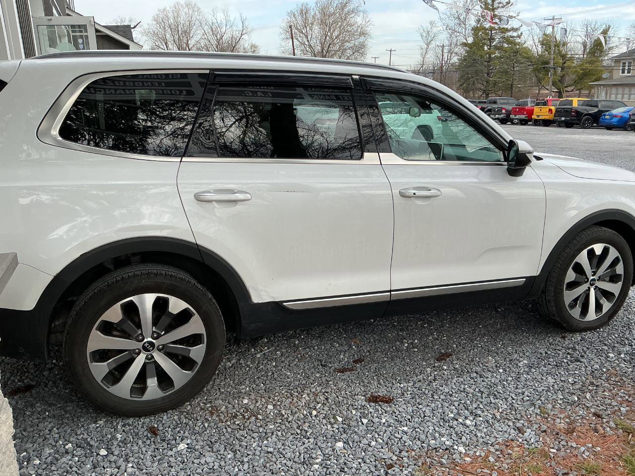 Used 2020 Kia Telluride S image 4