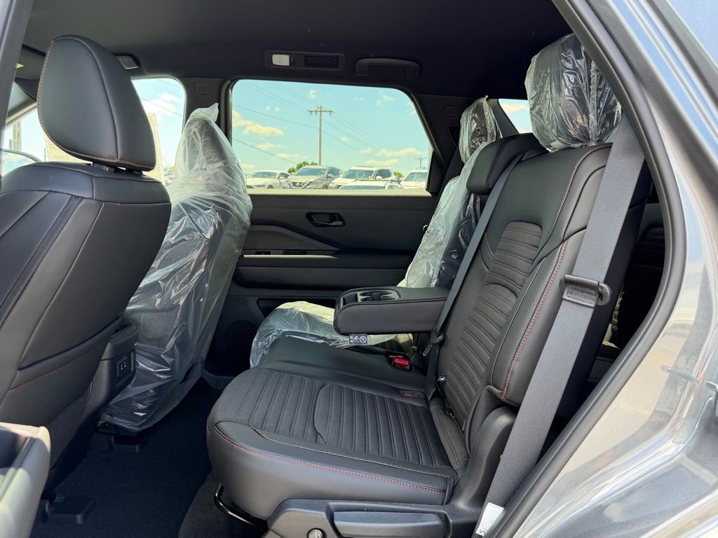 New 2026 Nissan Pathfinder Rock Creek AWD/4WD image 14