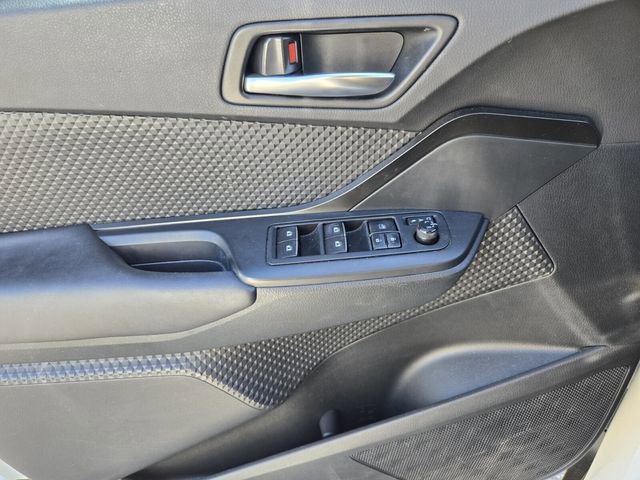 Used 2018 Toyota C-HR XLE image 31