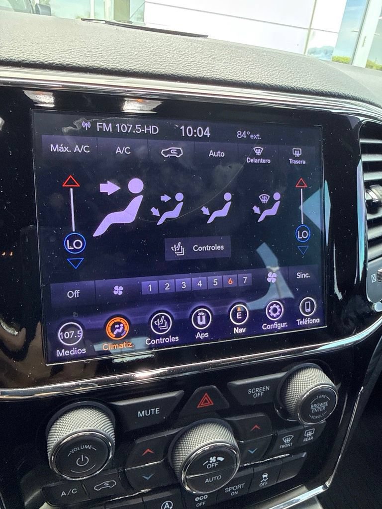 Used 2020 Jeep Grand Cherokee Altitude RWD image 11