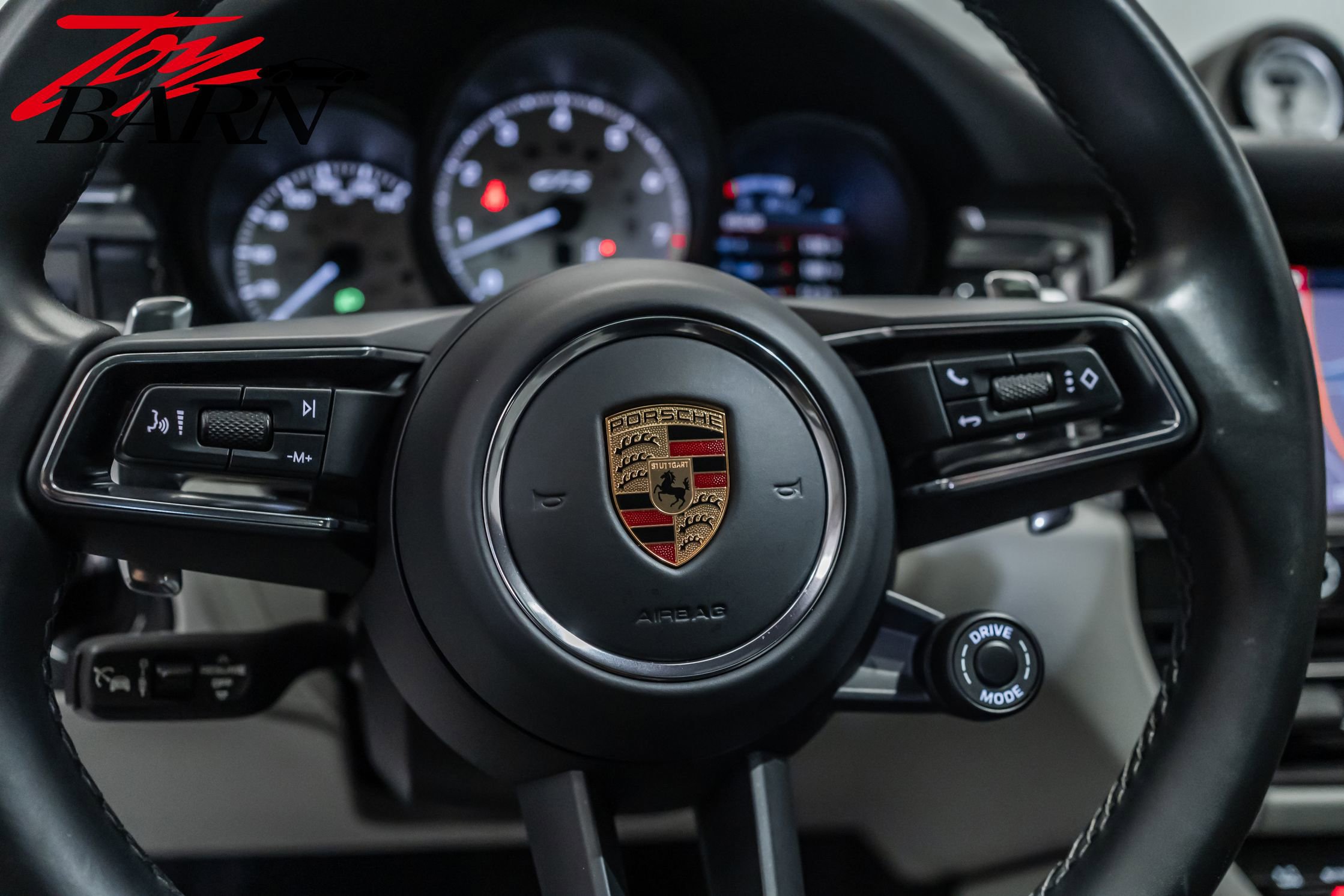 Used 2022 Porsche Macan GTS AWD/4WD image 28