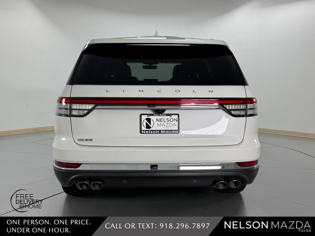 Used 2020 Lincoln Aviator Reserve w/ Equipment Group 201A image 7