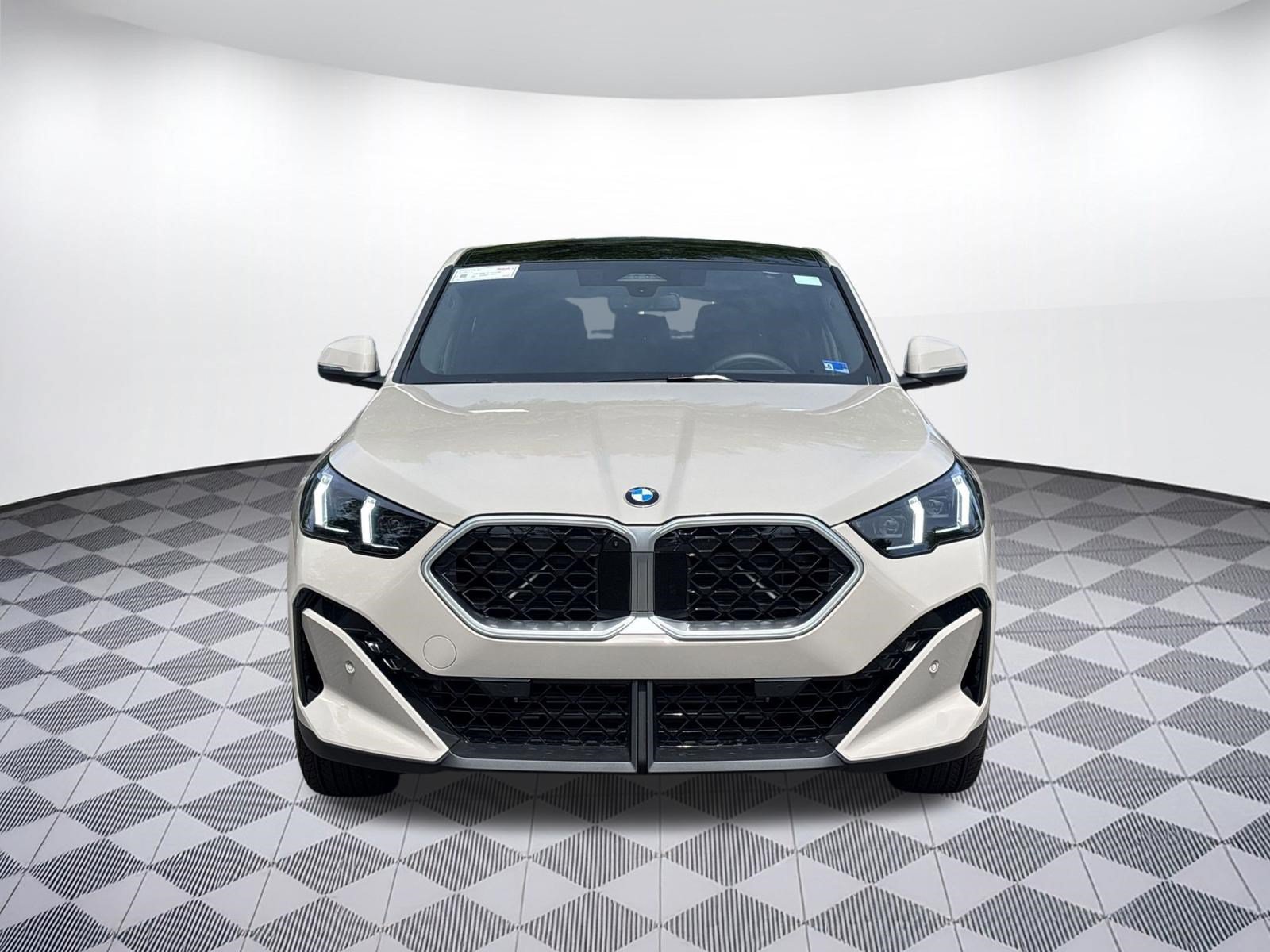 New 2026 BMW X2 xDrive28i w/ Technology Package AWD/4WD image 6