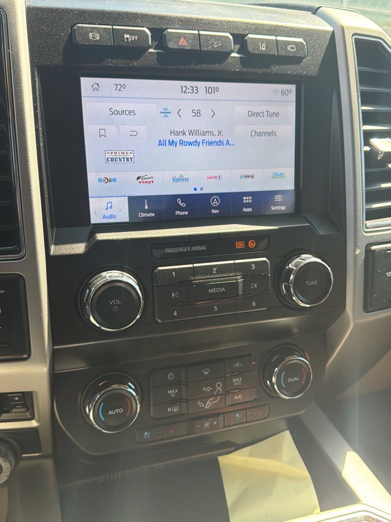 Used 2020 Ford F250 Lariat w/ Lariat Ultimate Package AWD/4WD image 9
