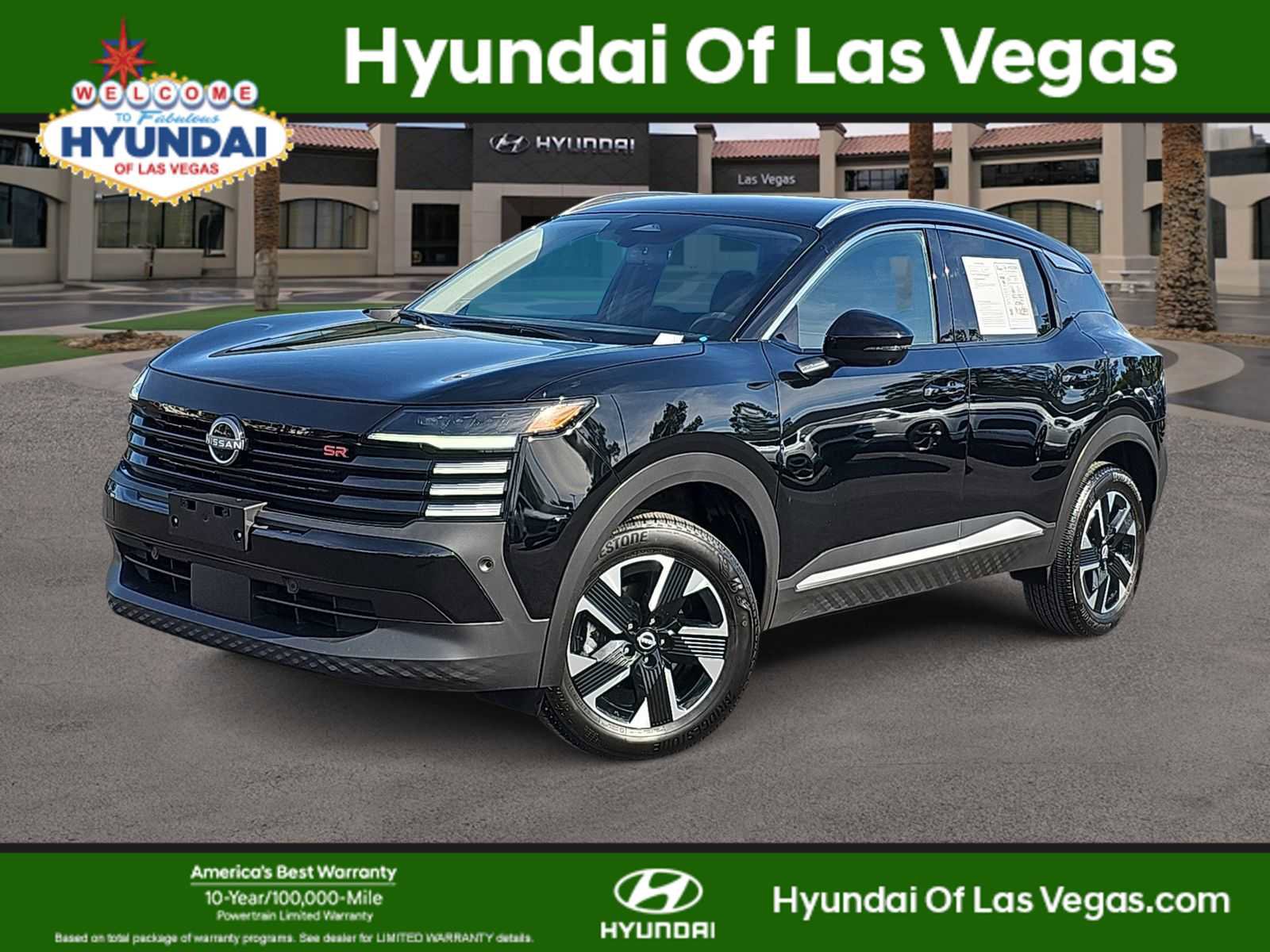 Used 2025 Nissan Kicks SR FWD image 1